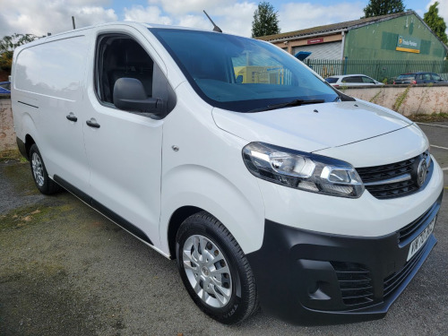 Vauxhall Vivaro  2900 1.5d 100PS Dynamic H1 Van