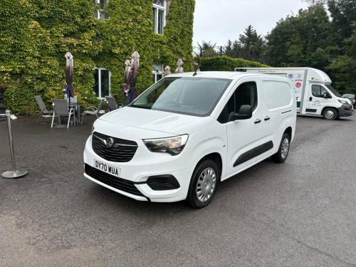 Vauxhall Combo  1.5 Turbo D 2300 Sportive Panel Van 4dr Diesel Manual L2 H1 Euro 6 (s/s) (1