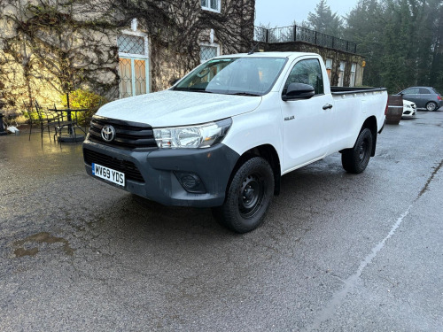 Toyota Hi-Lux  2.4 D-4D Active Pickup 2dr Diesel Manual 4WD Euro 6 (3.5t) (150 ps) 