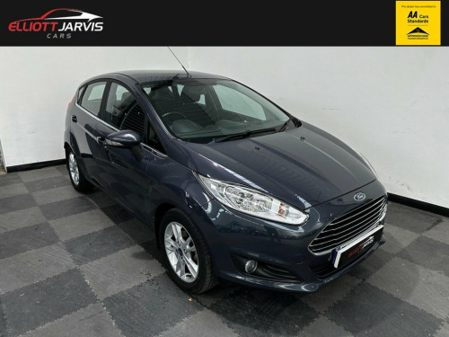 Ford Fiesta  1.0 ZETEC 5d 99 BHP Full Service History! Only 1 o