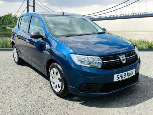 Dacia Sandero  1.0 SCe Essential Hatchback 5dr Petrol Manual Euro