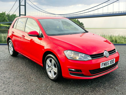 Volkswagen Golf  1.6 TDI SE 105 5dr Estate 