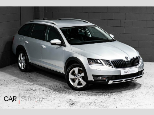 Skoda Octavia   2.0 TDI Scout Estate 5dr Diesel DSG 4WD Euro 6 (s