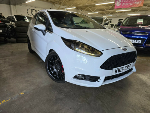 Ford Fiesta  1.6T EcoBoost ST-3 Hatchback 3dr Petrol Manual Euro 6 (182 ps)