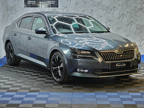 Skoda Superb  2.0 TDI SE L Executive Euro 6 (s/s) ULEZ (150 ps) Hatchback 5dr Diesel Manu