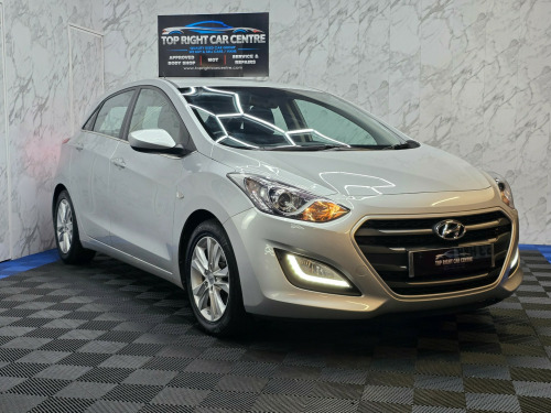 Hyundai i30  1.6 CRDi Blue Drive SE Hatchback 5dr Diesel Manual Euro 6 (s/s) (110 ps)
