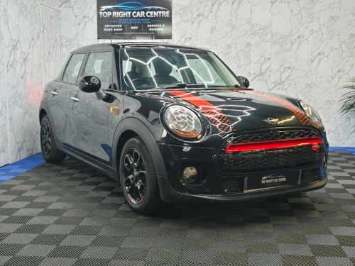 MINI Hatch  1.5 Cooper Hatchback Euro 6 ULEZ (s/s) (136 ps) 5dr Petrol Manual