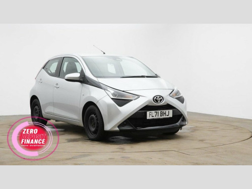 Toyota AYGO  1.0 VVT-i x-play Hatchback 5dr Petrol Manual Euro 