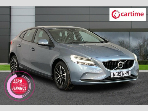 Volvo V40  2.0 T2 GPF Momentum Nav Plus Hatchback 5dr Petrol 