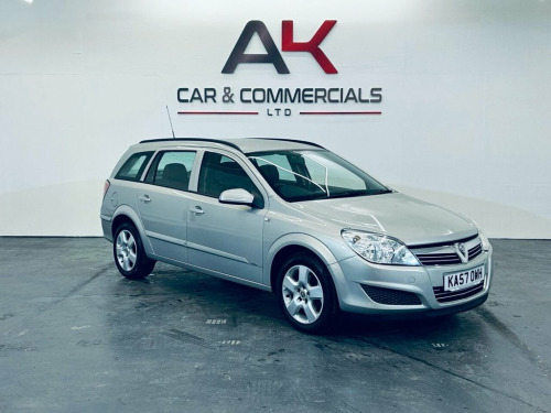 Vauxhall Astra  1.6i 16v Club Estate 5dr Petrol Manual (158 g/km, 