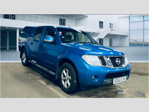 Nissan Navara  2.5 dCi Acenta Pickup Double Cab 4dr Diesel Manual