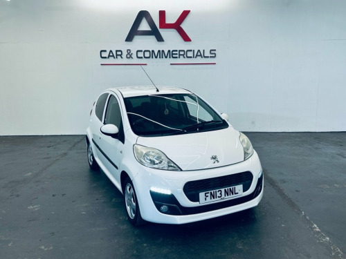 Peugeot 107  1.0 12V Allure Hatchback 5dr Petrol Manual Euro 5 