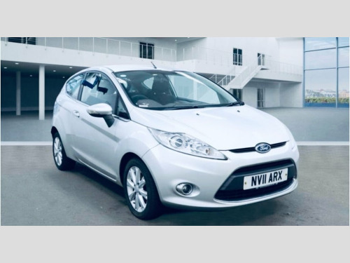 Ford Fiesta  1.25 Zetec Hatchback 3dr Petrol Manual (129 g/km, 