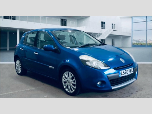 Renault Clio  1.2 Dynamique TomTom Hatchback 5dr Petrol Manual E
