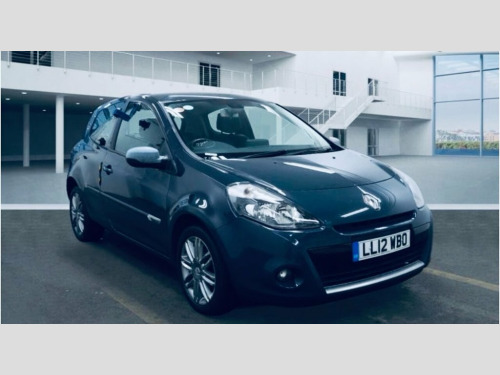 Renault Clio  1.2 Dynamique TomTom Hatchback 3dr Petrol Manual E