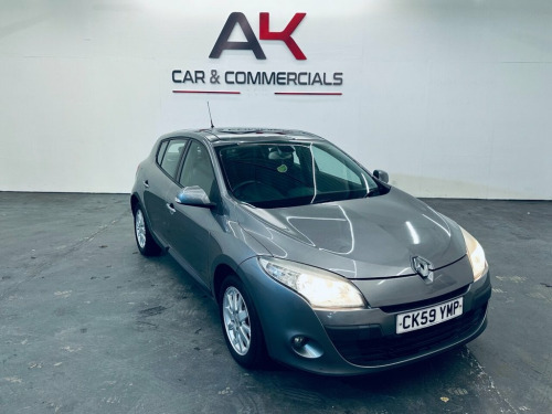 Renault Megane  1.6 16V Privilege Hatchback 5dr Petrol Manual Euro