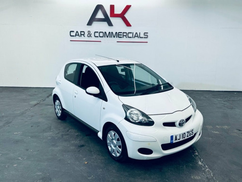 Toyota AYGO  1.0 VVT-i + Hatchback 5dr Petrol Manual Euro 4 (67