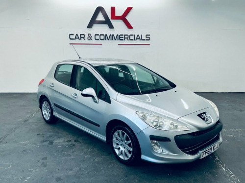 Peugeot 308  1.6 HDi SR Hatchback 5dr Diesel Manual (120 g/km,  