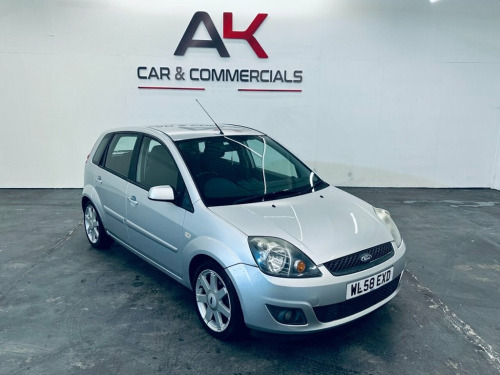 Ford Fiesta  1.4 Zetec Blue Edition Hatchback 5dr Petrol Manual 