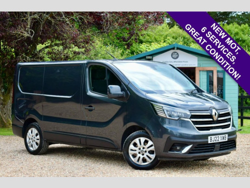 Renault Trafic  2.0 dCi Blue 28 Sport Panel Van 5dr Diesel Manual 