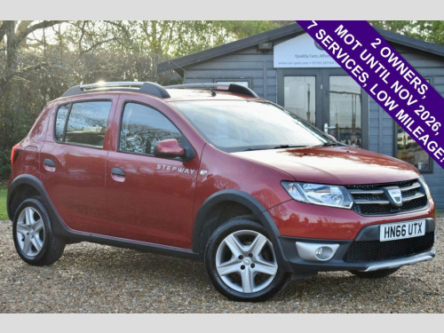 Dacia Sandero Stepway  0.9 TCe Laureate Hatchback 5dr Petrol Manual Euro  