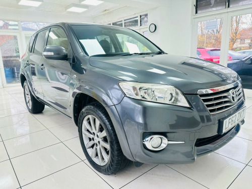 Toyota RAV4  2.2 D-CAT SR Auto 4WD Euro 5 5dr