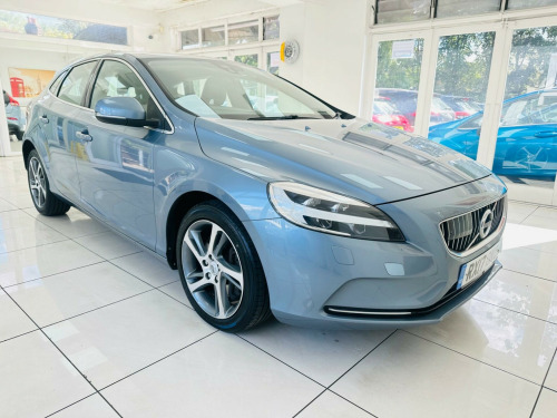 Volvo V40  2.0 D3 Inscription Euro 6 (s/s) 5dr