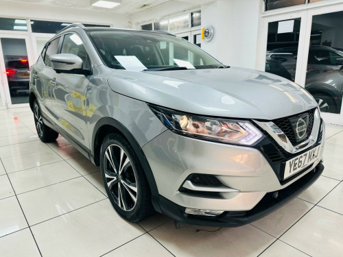 Nissan Qashqai  1.5 dCi N-Connecta Euro 6 (s/s) 5dr 