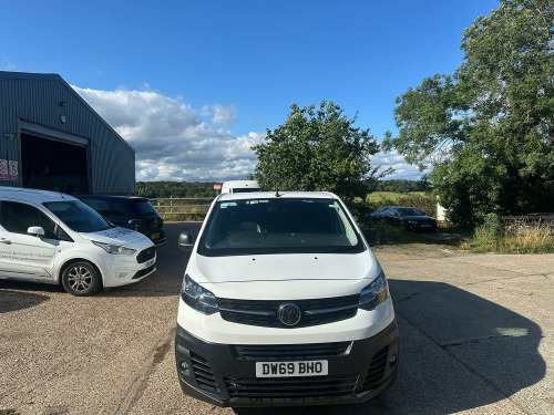 Vauxhall Vivaro  1.5 Turbo D 2900 Dynamic