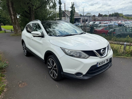 Nissan Qashqai  1.2 DIG-T Tekna SUV 5dr Petrol Manual 2WD Euro 5 (