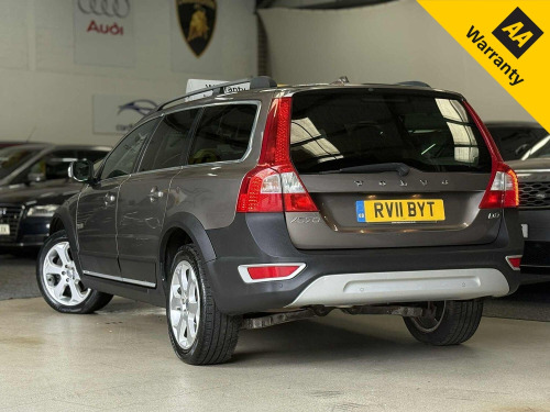 Volvo XC70  2.0 D3 SE Lux