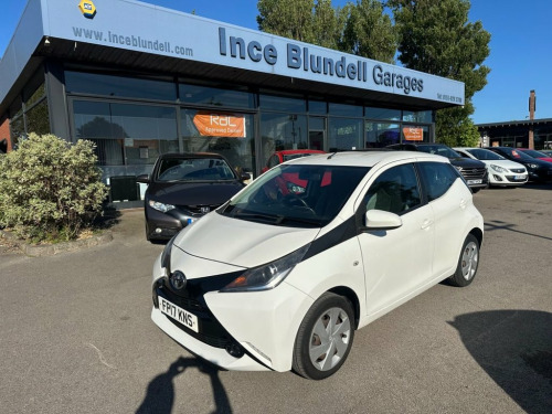 Toyota AYGO  1.0 VVT-i x-play Hatchback 5dr Petrol Manual Euro 