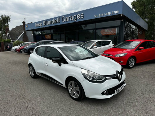 Renault Clio  1.2 16V Dynamique Nav Hatchback 5dr Petrol Manual 