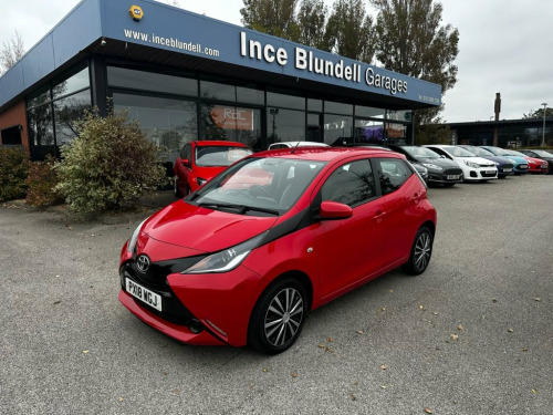 Toyota AYGO  1.0 VVT-i x-play Hatchback 5dr Petrol Manual Euro 