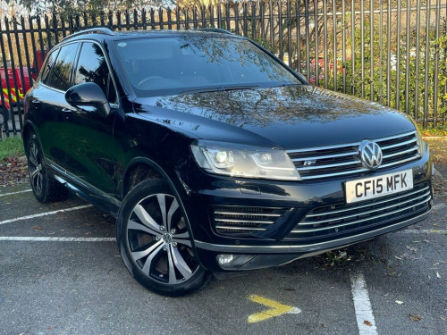 Volkswagen Touareg  3.0 TDI V6 BlueMotion Tech R-Line SUV 5dr Diesel T