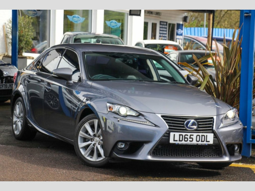 Lexus IS  2.5 300H ADVANCE 4d 179 BHP HEATED & COOLING S