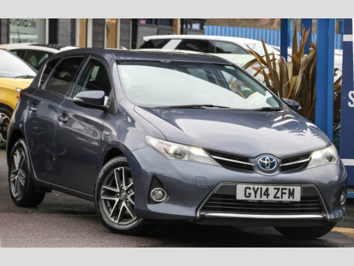 Toyota Auris  1.8 VVT-h Icon Plus Hatchback 5dr Petrol Hybrid CV