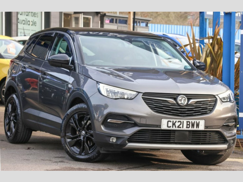 Vauxhall Grandland X  1.2 Turbo SRi Nav SUV 5dr Petrol Manual Euro 6 (s/