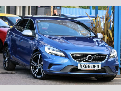 Volvo V40  2.0 D3 R-Design Pro Hatchback 5dr Diesel Auto Euro