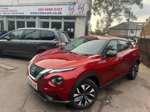 Nissan Juke  1.0 DIG-T Acenta Premium DCT Auto Euro 6 (s/s) 5dr 