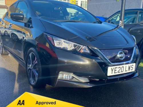 Nissan Leaf  40kWh Tekna Hatchback 5dr Electric Auto (150 ps)