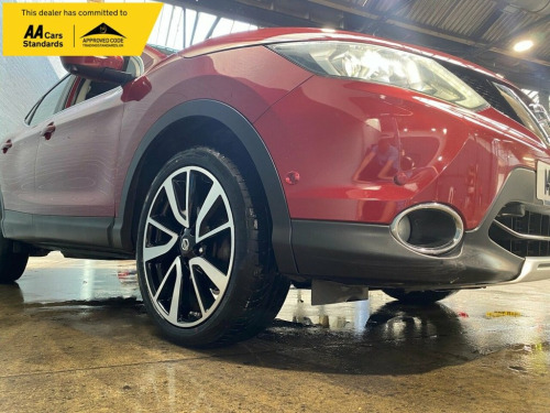 Nissan Qashqai  1.5 dCi Tekna SUV 5dr Diesel Manual 2WD Euro 5 (s/