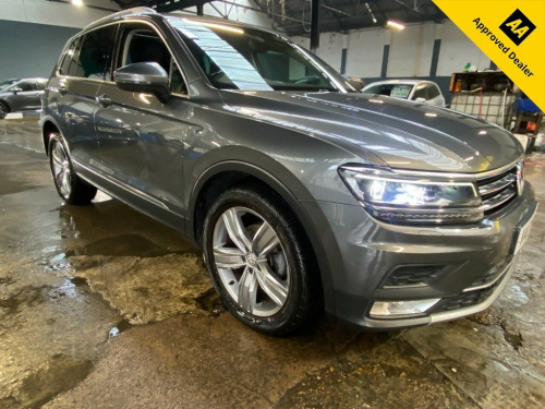Volkswagen Tiguan  2.0 TDI BlueMotion Tech SEL SUV 5dr Diesel Manual  