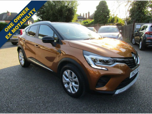 Renault Captur  1.3 ICONIC TCE EDC 5d 139 BHP