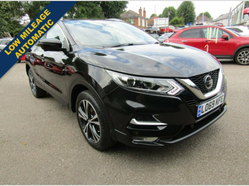 Nissan Qashqai  1.3 DIG-T N-Connecta SUV 5dr Petrol DCT Automatic 