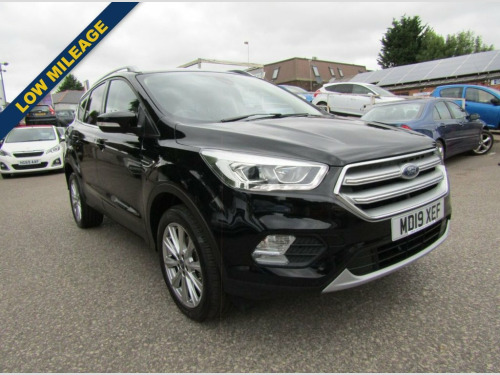Ford Kuga  1.5 TDCi EcoBlue Titanium Edition SUV 5dr Diesel M