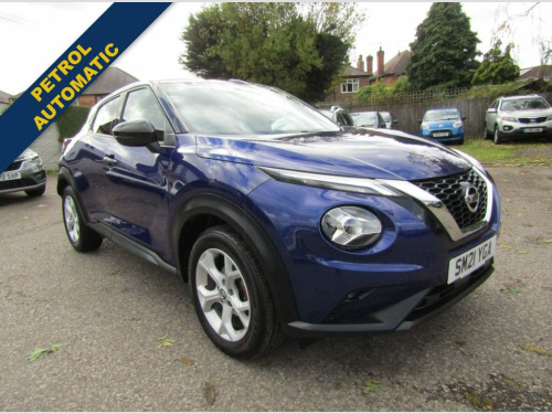 Nissan Juke  1.0 DIG-T N-Connecta SUV 5dr Petrol Automatic Auto