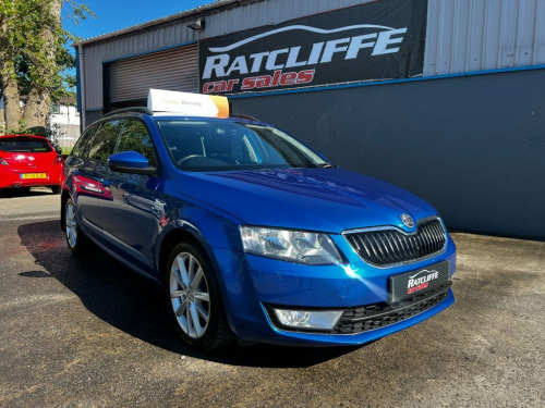 Skoda Octavia  2.0 TDI Elegance Estate 5dr Diesel Manual 4WD Euro