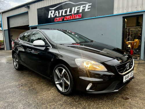 Volvo V40  2.0 T2 R-Design Hatchback 5dr Petrol Manual Euro 6 