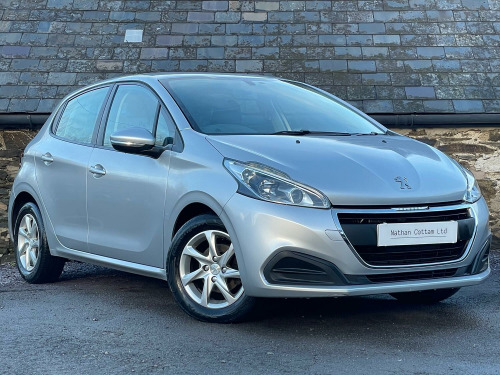 Peugeot 208  Hatchback 2015 - 2019